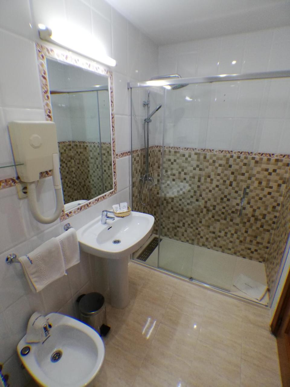 Large Single Room